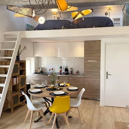 32 Tourraque Vieil Vue Mer 7mn Plage 2mn Restos Marche Apartamento Antibes